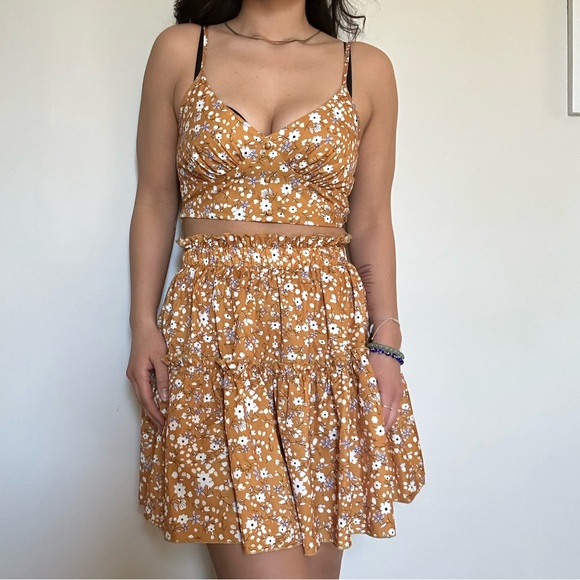 Floral 2pc Skirt Set - Picture 2 of 2